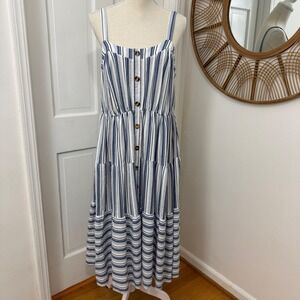 Lark + Grey Clothing, Shoes & Accessories for Women on Sale up to 90% Off:  Poshmark